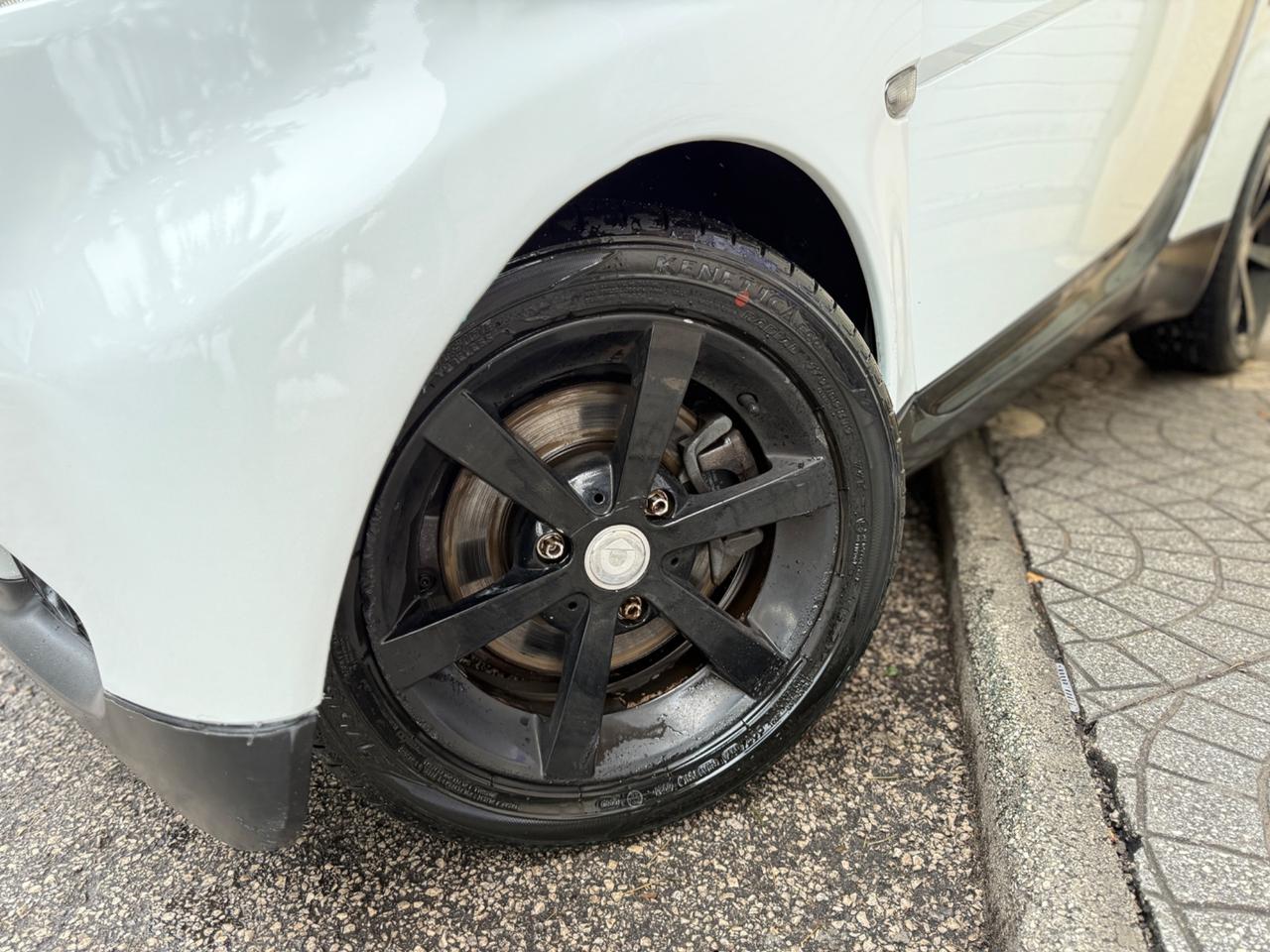 Smart ForTwo 800 33 kW coupé pure cdi