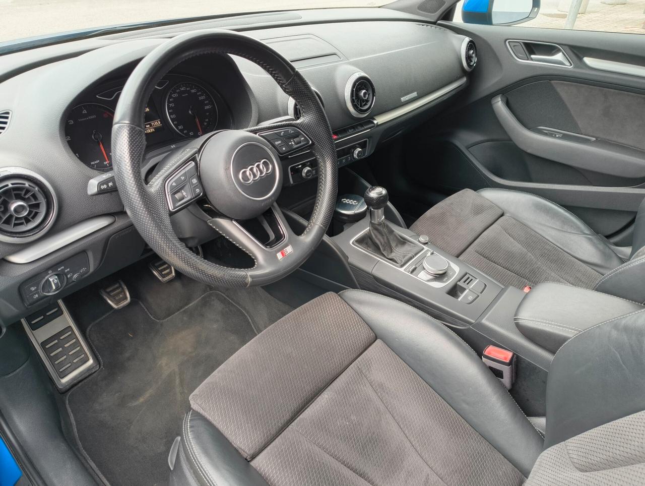 Audi A3 SPB 1.6 TDI 116 CV Sport S-LINE