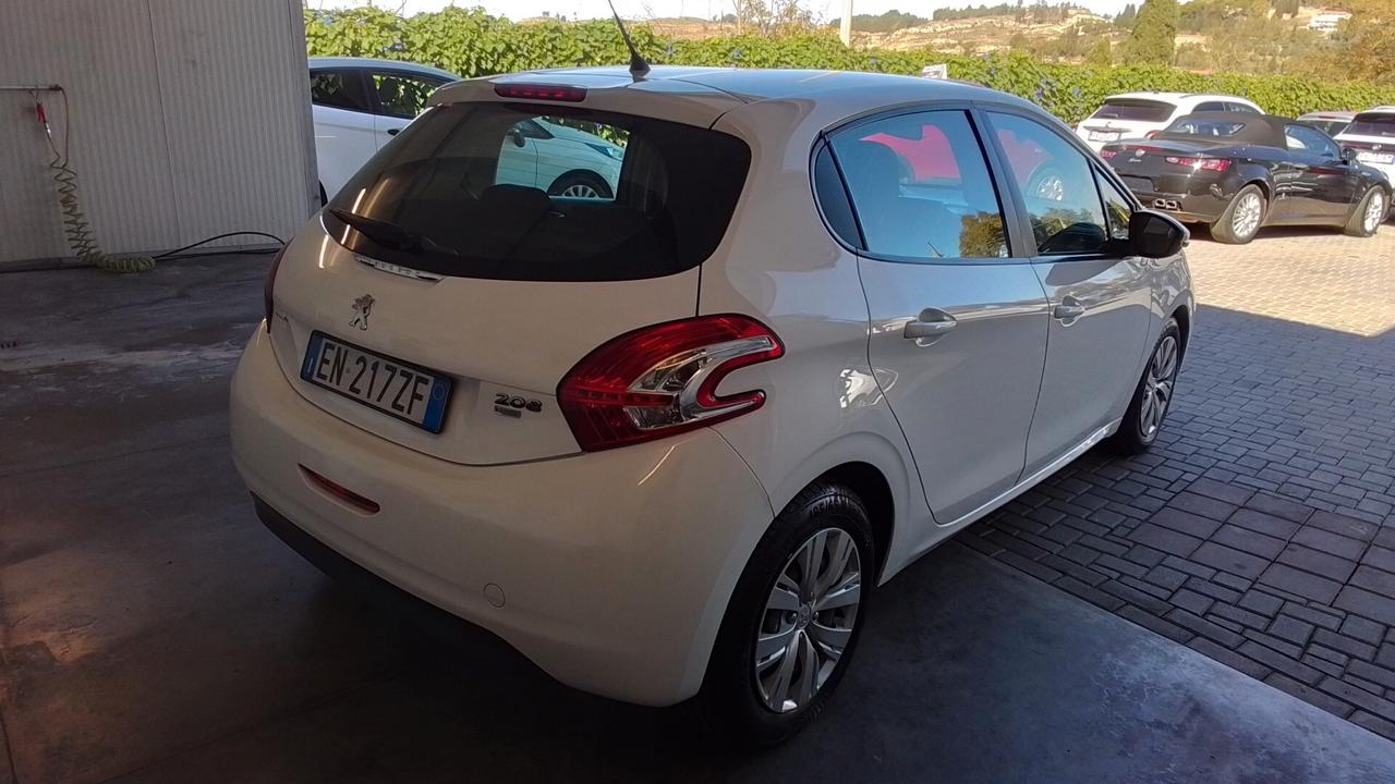 Peugeot 208 1.6 e-HDi 92 CV Active