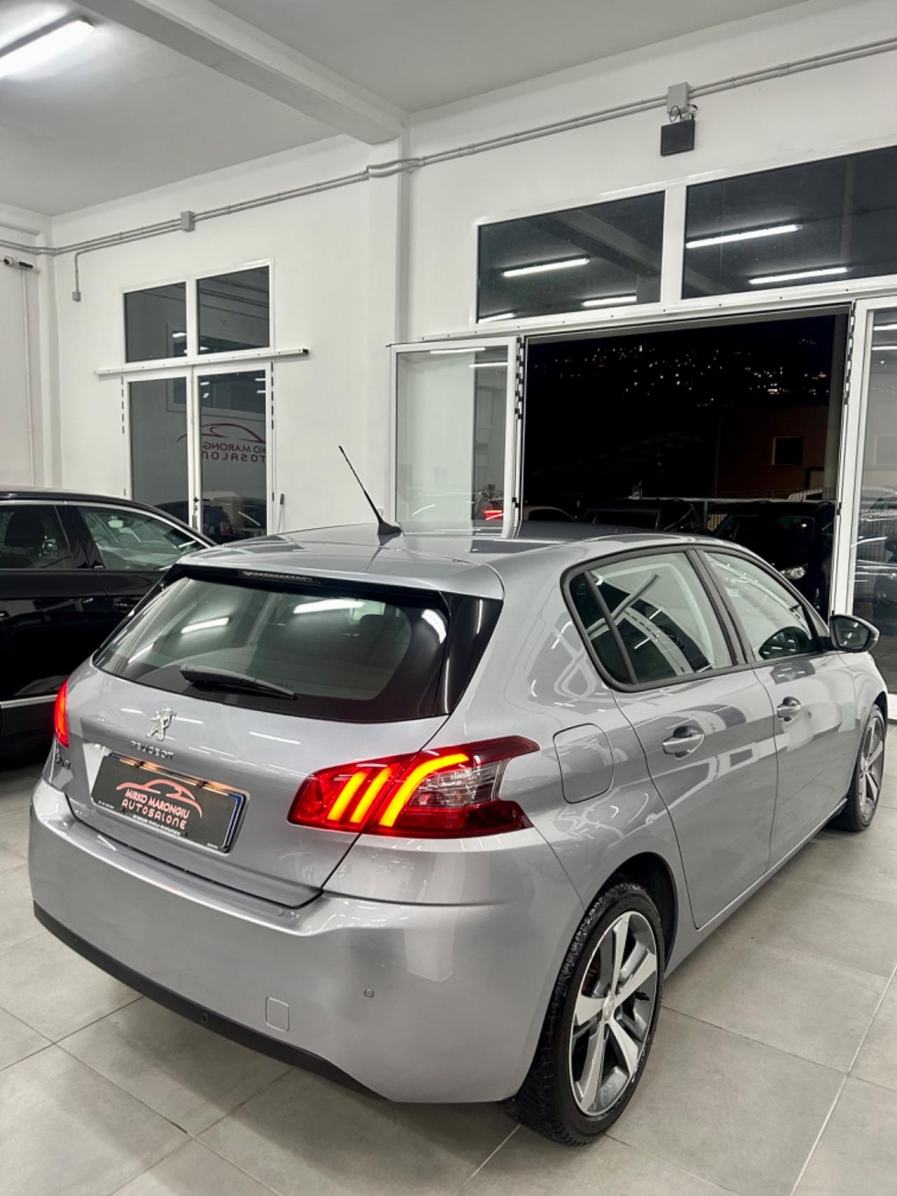 Peugeot 308 BlueHDi 130 S&S Allure FINANZIABILE