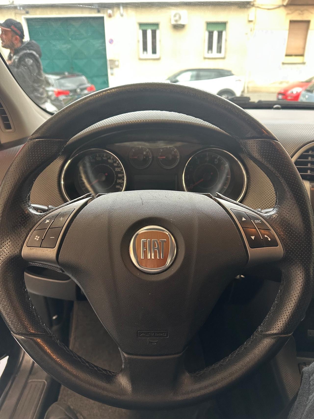 Fiat Bravo 1.4 Emotion GPL pari al nuovo