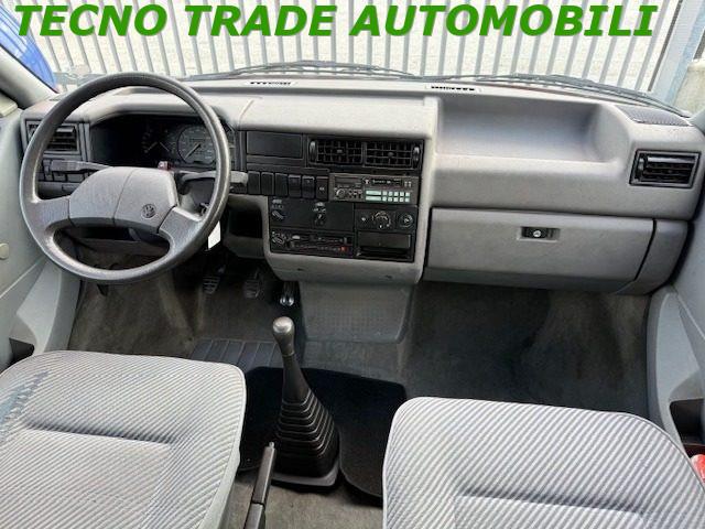 VOLKSWAGEN Transporter 2.5 Cat. Caravelle GL