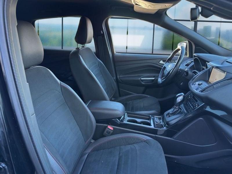 Ford Kuga Kuga 2.0 TDCI 150 CV S&S 4WD Powershift ST-Line