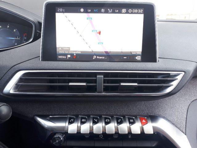 PEUGEOT 3008 1.5 BlueHDi 130CV S&S EAT8 Allure