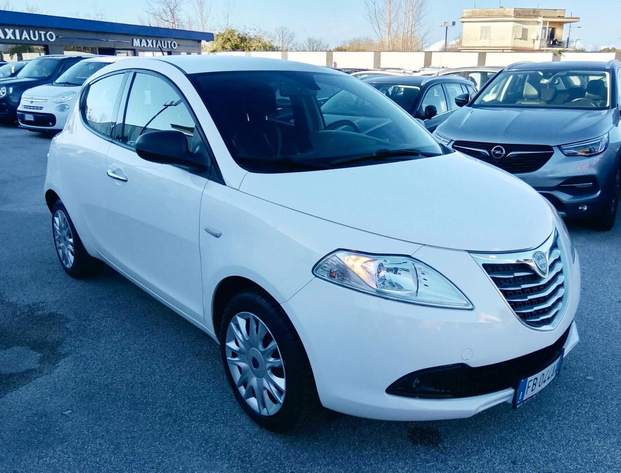 Lancia Ypsilon 1.2 EURO 6 110K KM