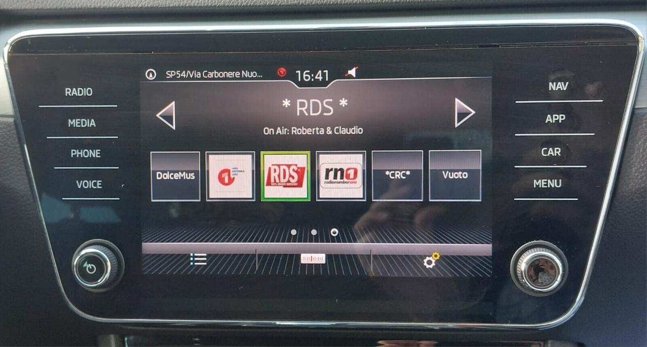 Skoda Superb 1.6 Cambio Automatico Neopatentati