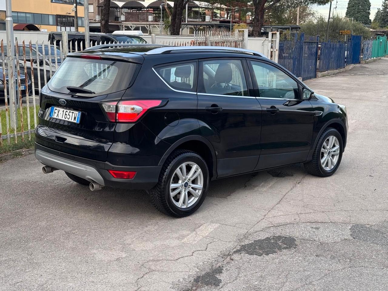 Ford Kuga 2.0 EcoBlue 120 CV aut. 2WD Titanium Business