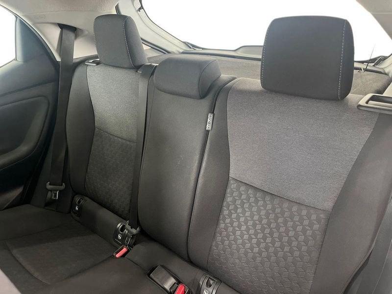 Toyota Yaris Yaris 1.0 Active IVA ESPOSTA