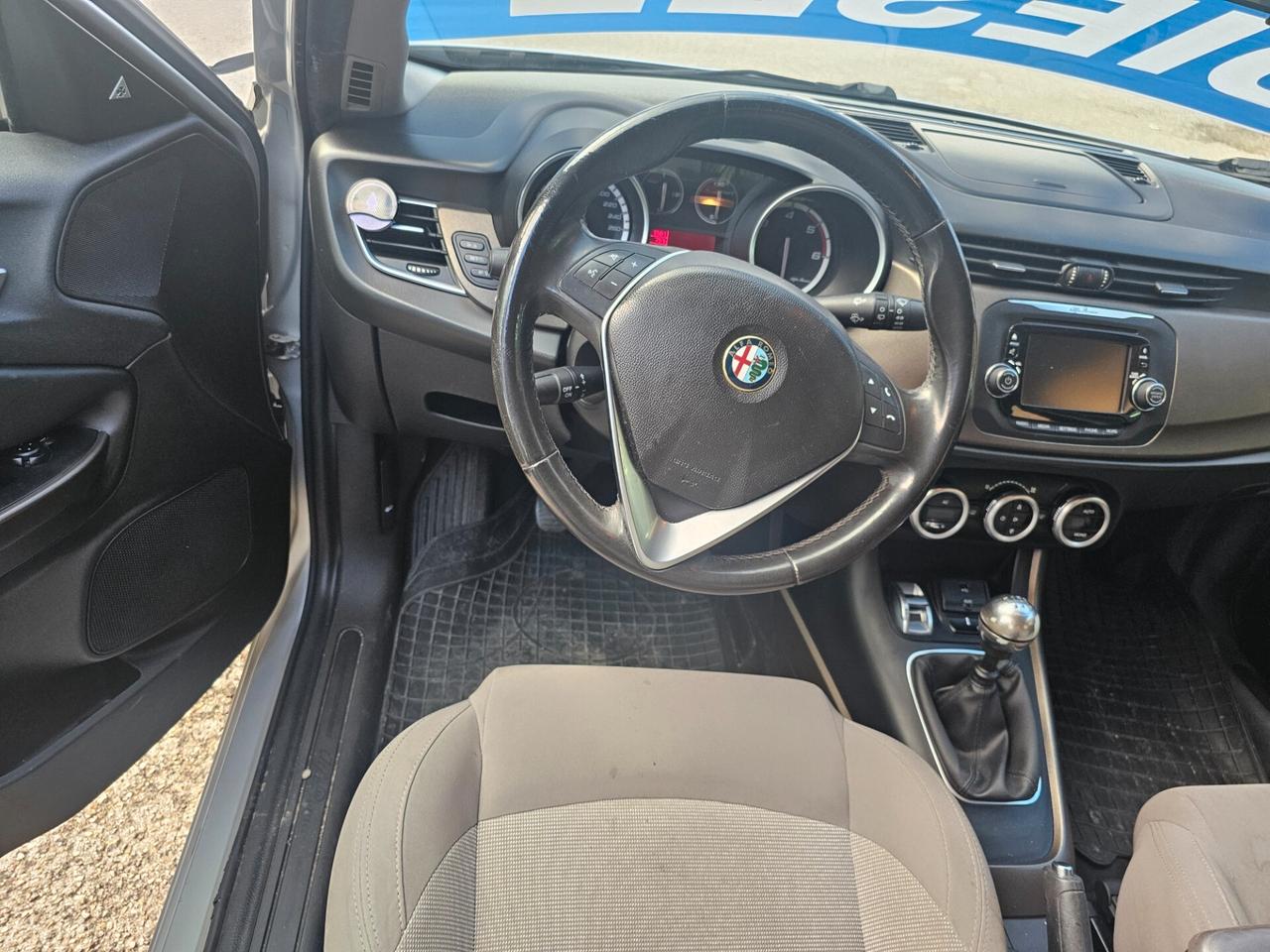 Alfa Romeo Giulietta 1.6 JTDm-2 105 CV Business