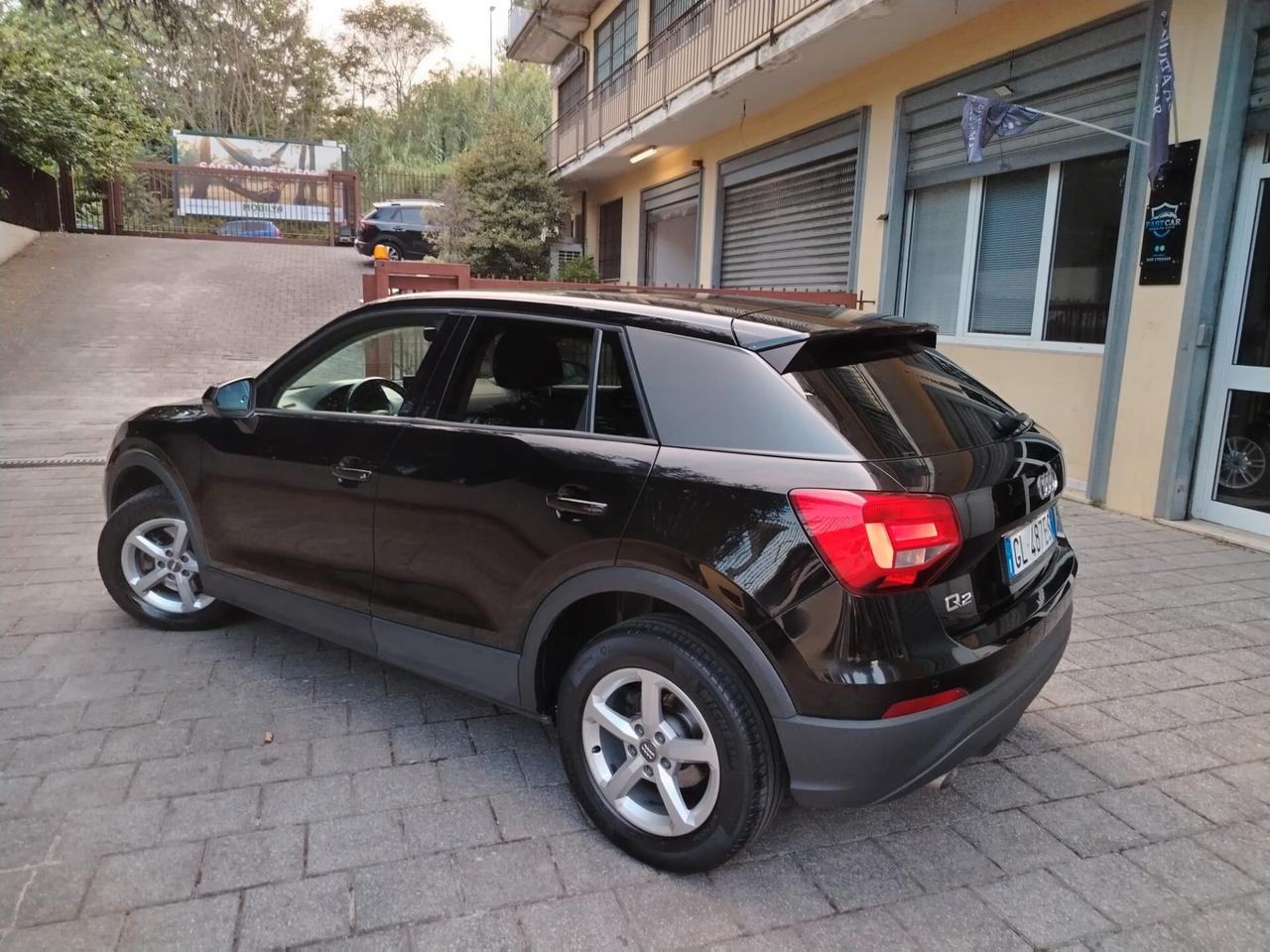 Audi Q2 30 TDI Business