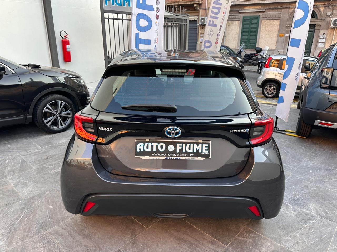 Toyota Yaris 1.5 Hybrid 5 porte Trend