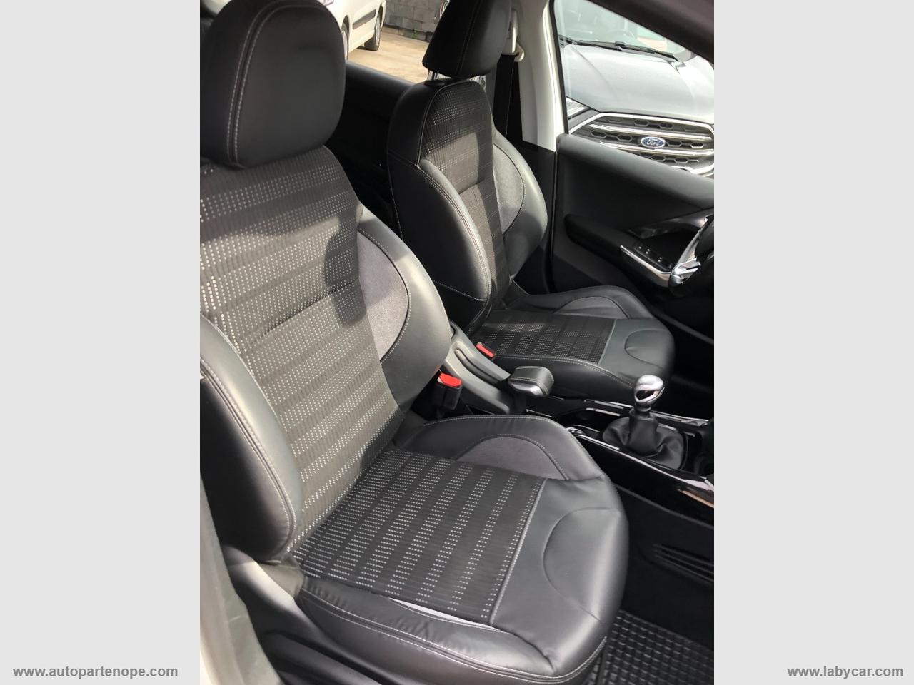 PEUGEOT 2008 BlueHDi 120 S&S Allure