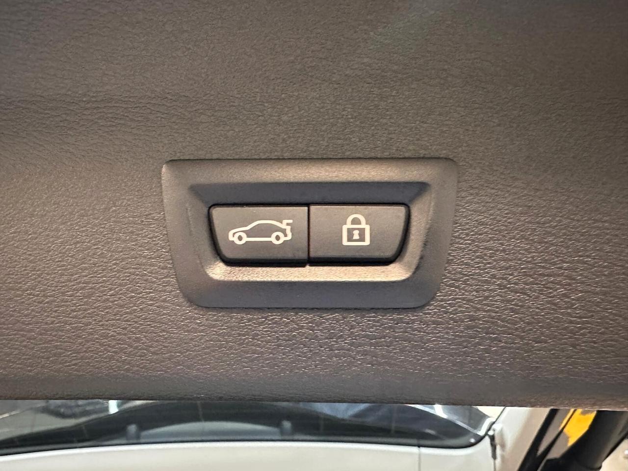 BMW X1 sdrive20d xLine auto * IVA ESPOSTA *