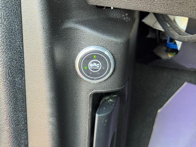 LANCIA Ypsilon 1.0 FireFly Hybrid GPL Ecochic Silver