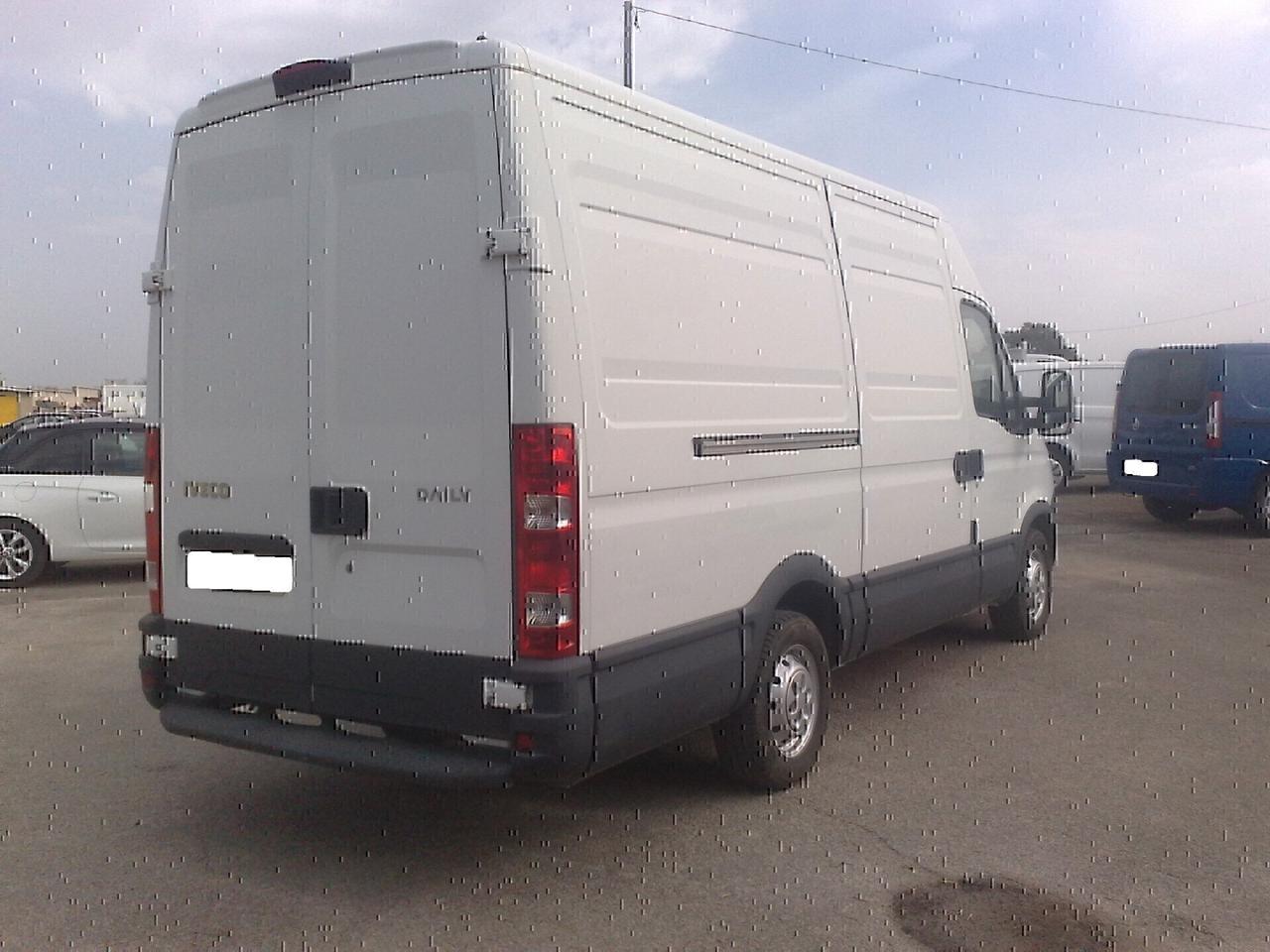 Iveco Daily 35s15 FURGONE DI SERIE - 2014