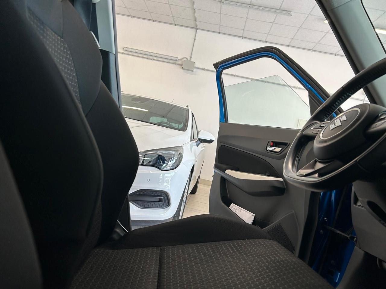 Suzuki Swift COOL 1.2 Hybrid 5p.