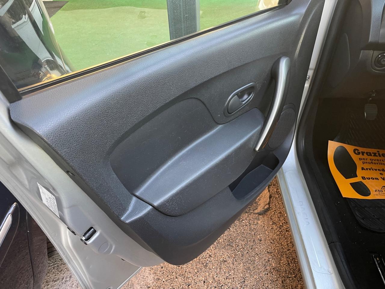 DACIA SANDERO 1.2 GPL 75 (CV) 2013