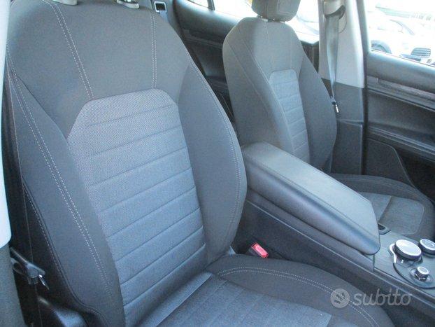 Alfa Romeo Stelvio 2.2