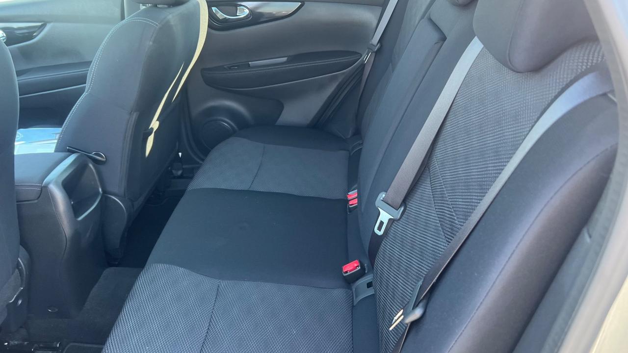 Nissan Qashqai 1.6 dCi 4WD Tekna