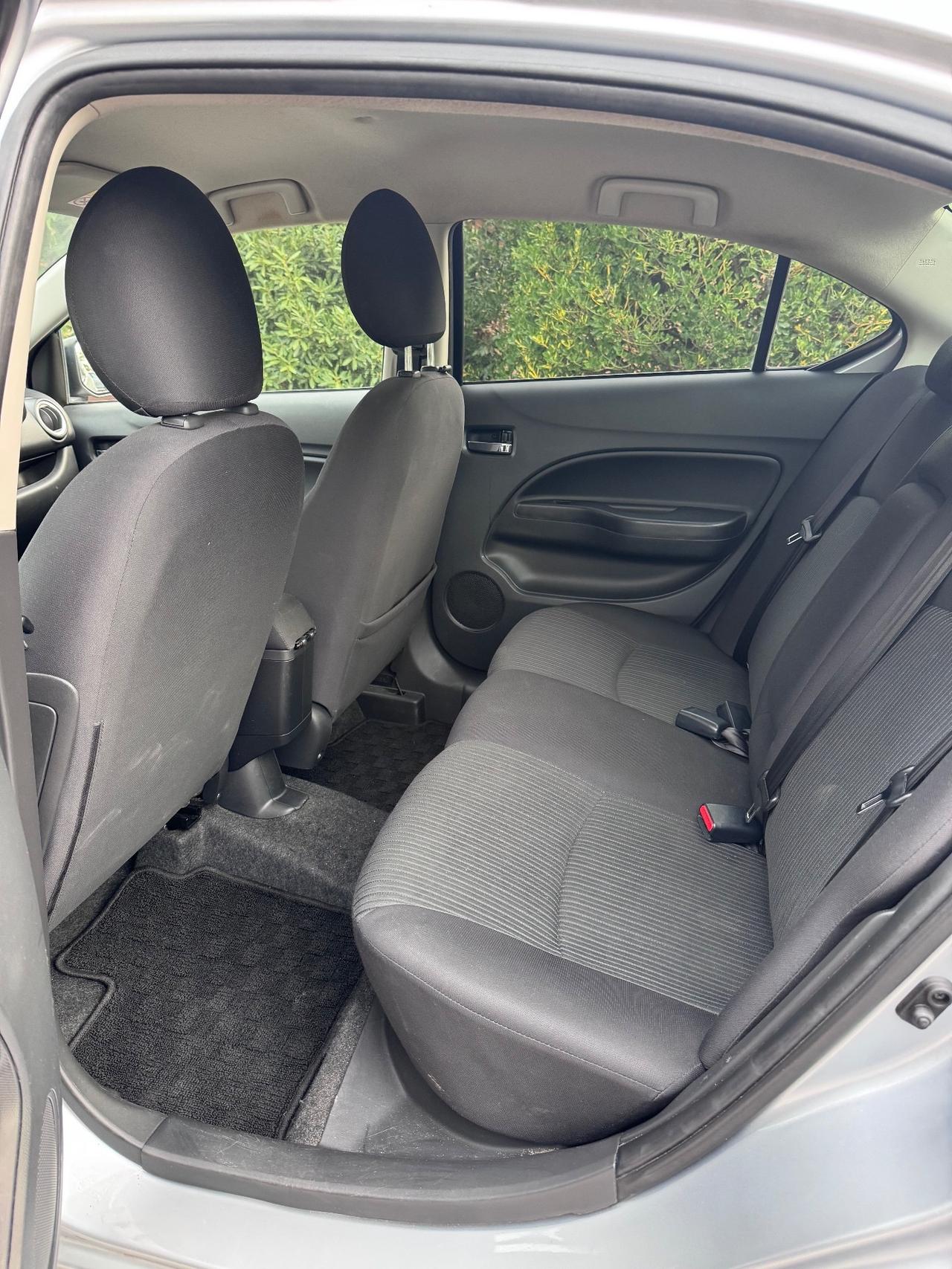 Mitsubishi Attrage Versione Unica