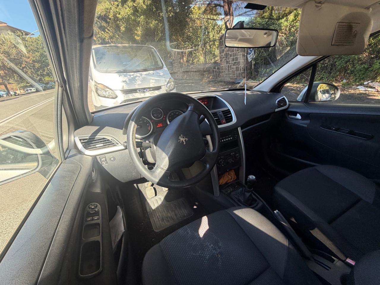 Peugeot 207 gpl 5porte manuale