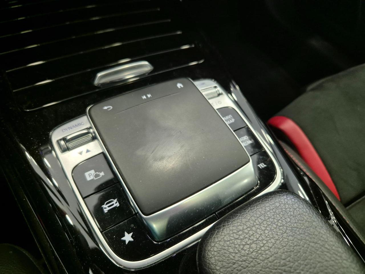 Mercedes Classe A 35 AMG 4matic auto - SEDILI GUSCIO - Tetto