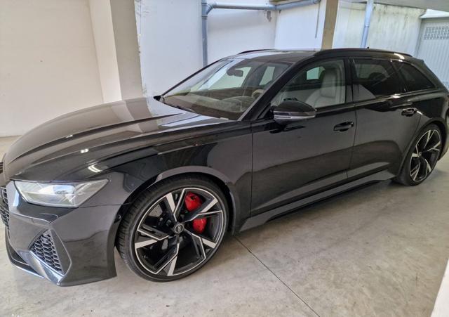 AUDI RS6 Avant 4.0 TFSI V8 quattro tiptronic