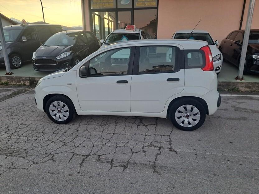 Fiat Panda 1.2 Lounge 5 POSTI - 2015