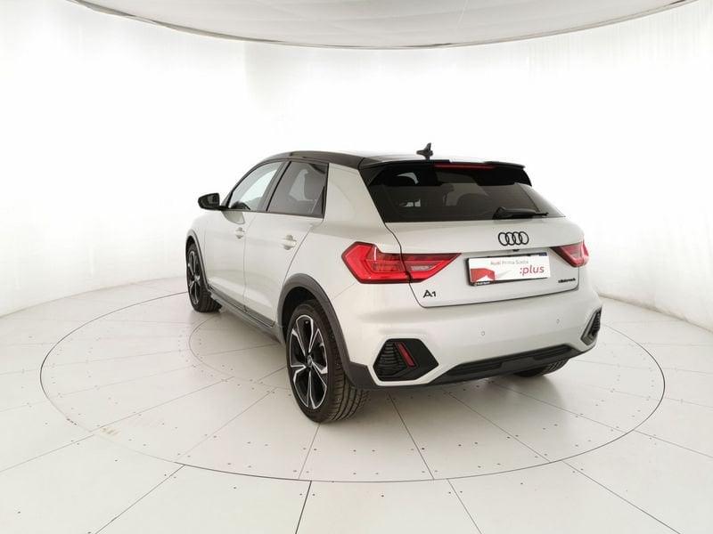 Audi A1 allstreet 30 1.0 tfsi Identity Contrast 116cv s tronic