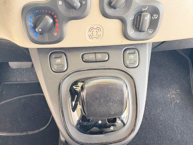 FIAT Panda 0.9 TwinAir Turbo NEOPATENTATI CAMBIO AUTOMATICO
