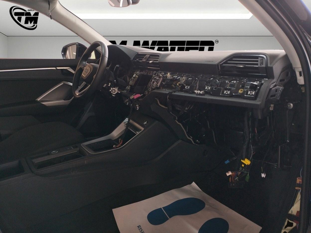 Audi Q3 tdi Business Advanced s-tronic - OPERATORI DEL SETTORE