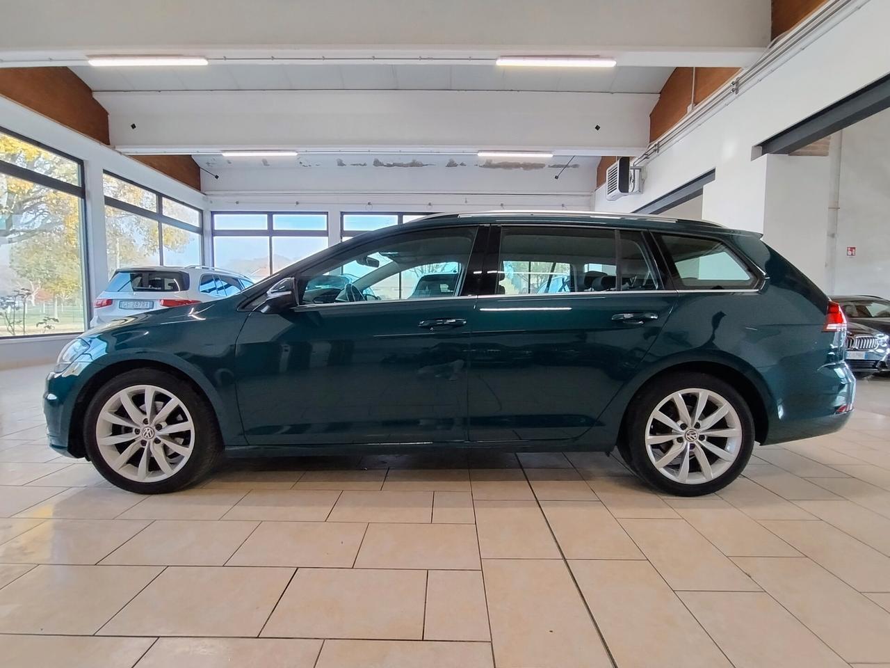 VOLKSWAGEN Golf Variant 1.6 TDI 115 CV Executive - 2018