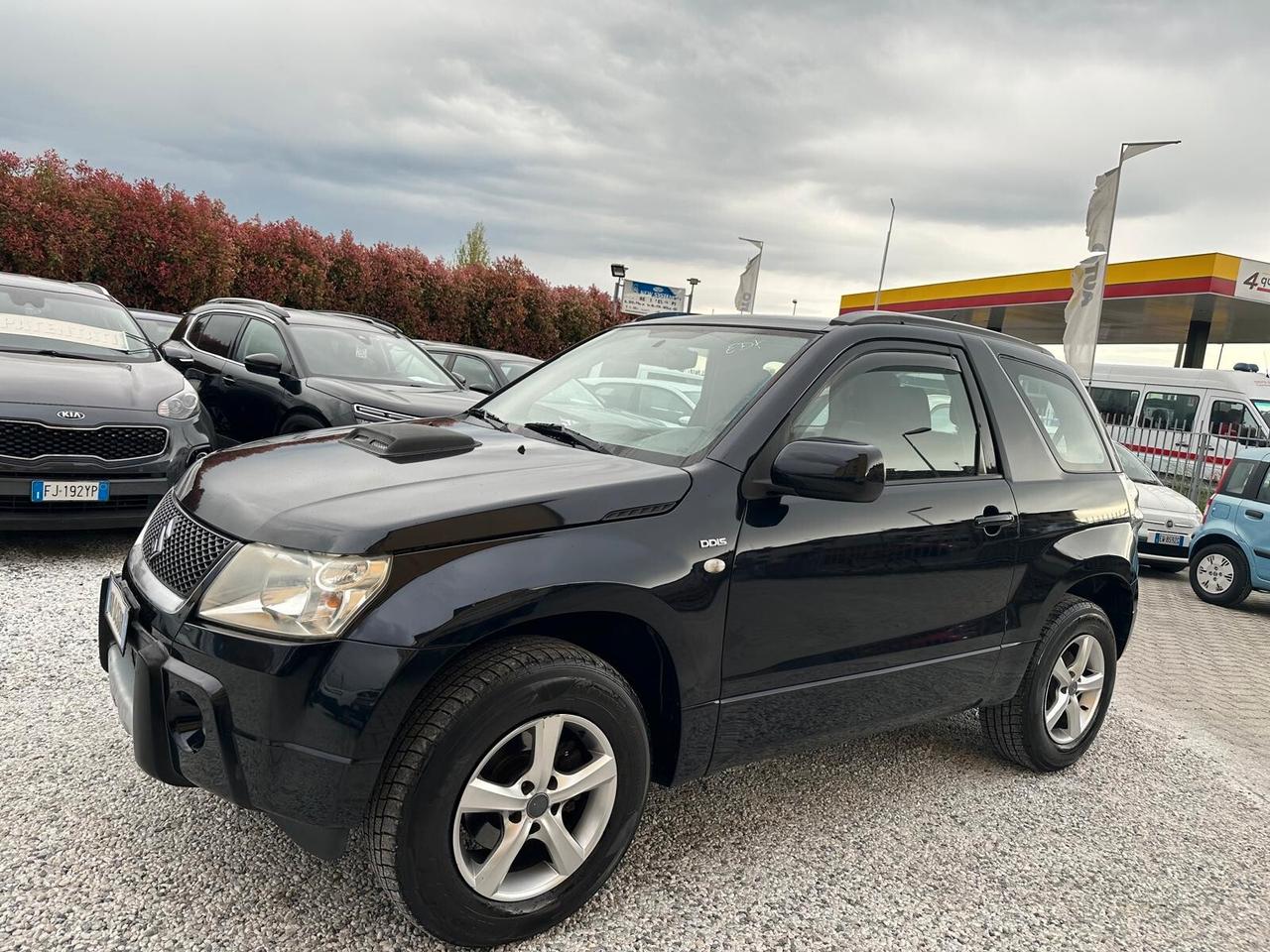 Suzuki Grand Vitara 1.9 DDiS 3 porte