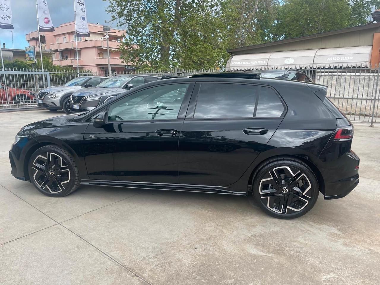 Volkswagen Golf 2.0 TDI 150 CV DSG SCR R-Line