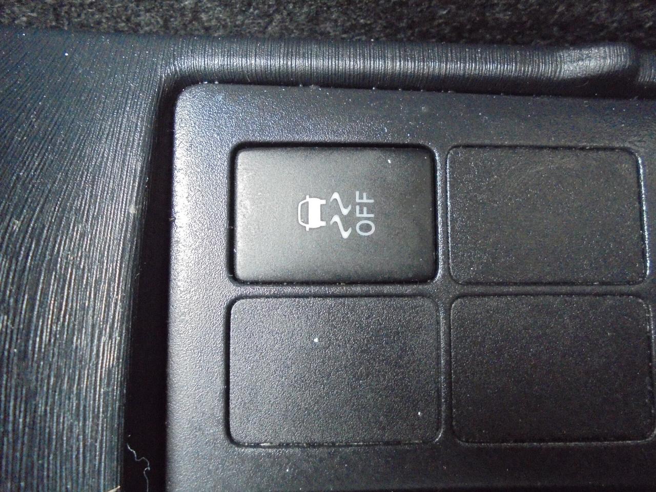 TOYOTA YARIS 1.0 VVT-i 5P LOUNGE – UNIPROPRIETARIO-