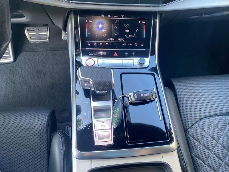 Audi Q8 SQ8 TDI quattro tiptronic