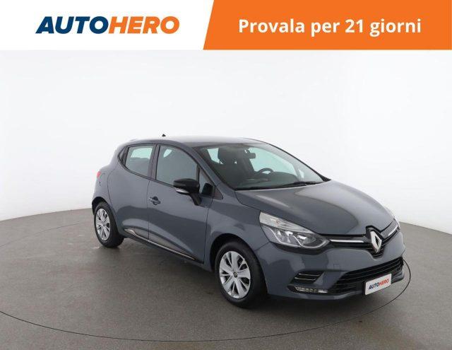 RENAULT Clio TCe 12V 75 CV 5 porte Moschino Life