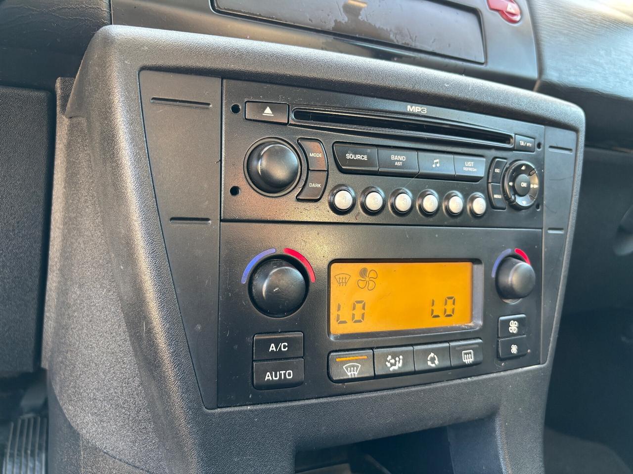 Citroen C4 1.4 Classique