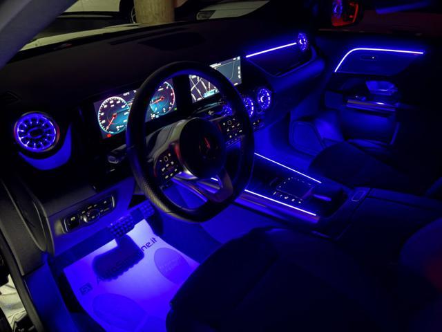 MERCEDES-BENZ GLA 200 d Automatic Premium Amg Pack Night