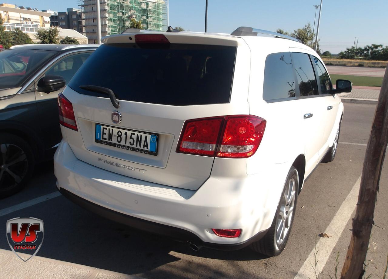 FIAT FREEMONT 2.0 TDI-RETROC-NAVI-2014