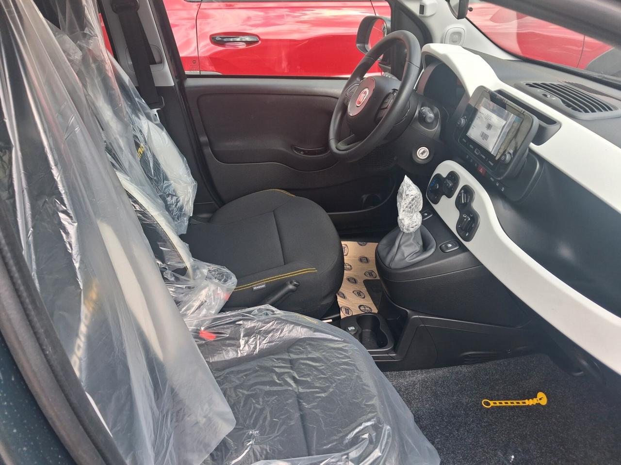 Fiat Panda Cross 1.0 FireFly HYBRID
