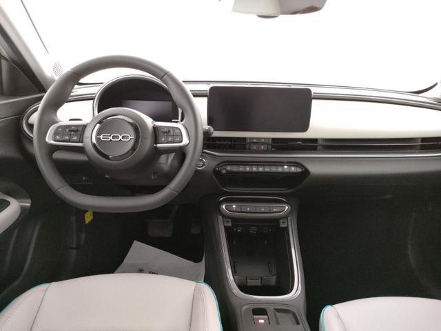 FIAT 600 Hybrid 110 CV DCT MHEV La Prima II