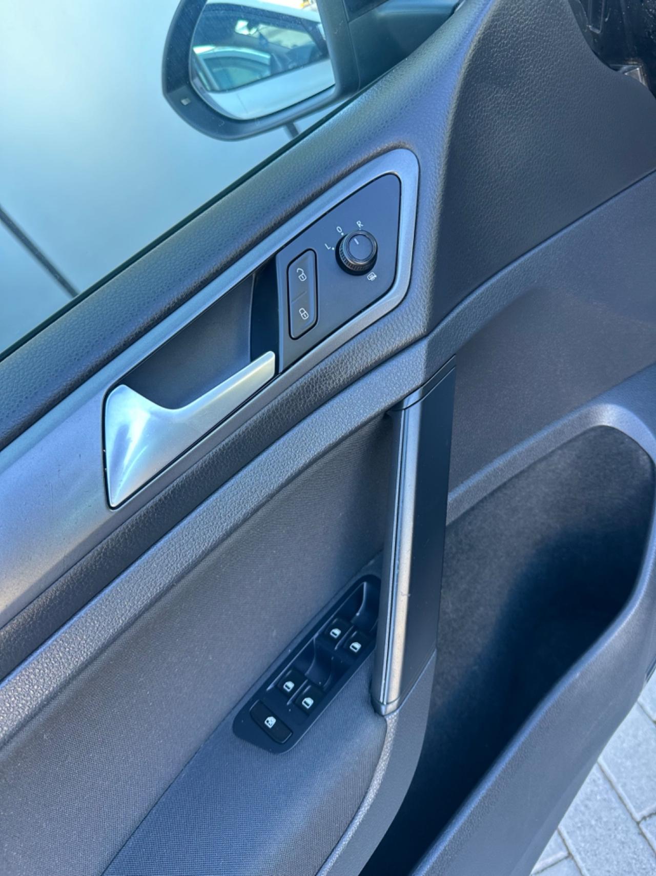 Volkswagen Golf 1.6 TDI 5p. Highline BlueMotion Technology