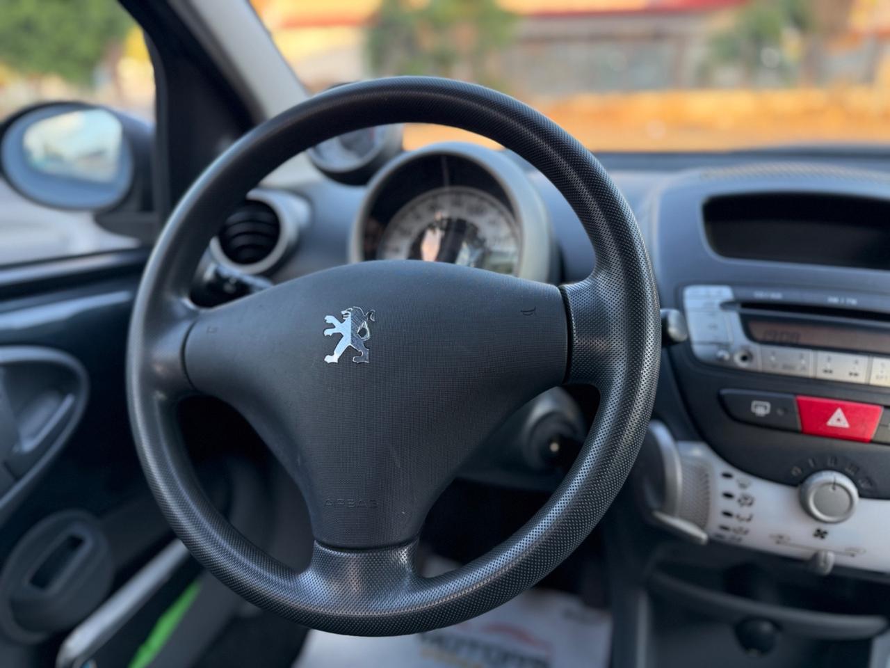 Peugeot 107 1.0 SOLO 51.000 KM - 2010