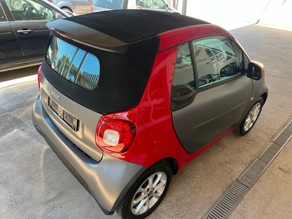 Smart Fortwo Gray Matt - Cabrio* - Super Full!