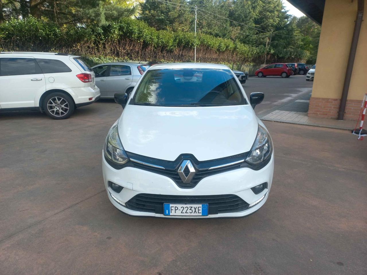 Renault Clio TCe 12V 90 CV Start&Stop 5 porte Energy Duel