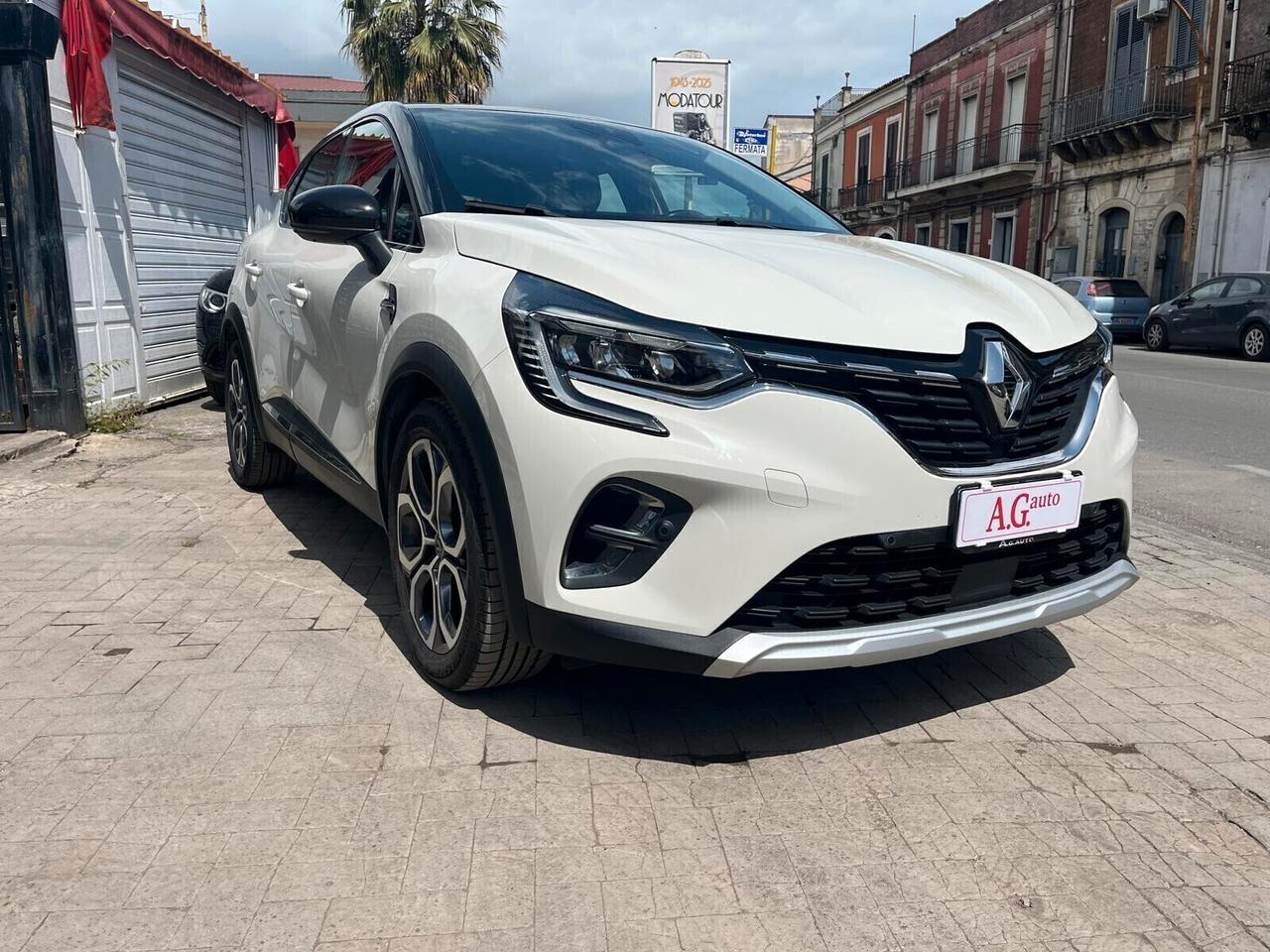 Renault Captur Blue dCi 115 CV EDC INTENSE BI COLOR