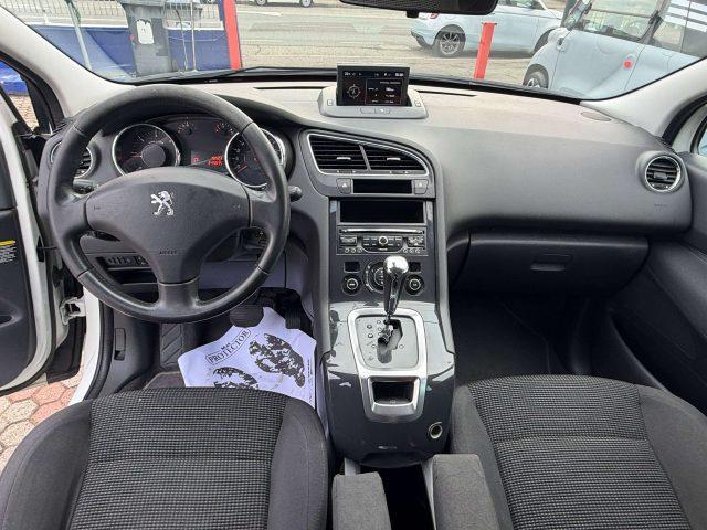 PEUGEOT 5008 5008 I 2009 2.0 hdi 16v Business navi 163cv auto