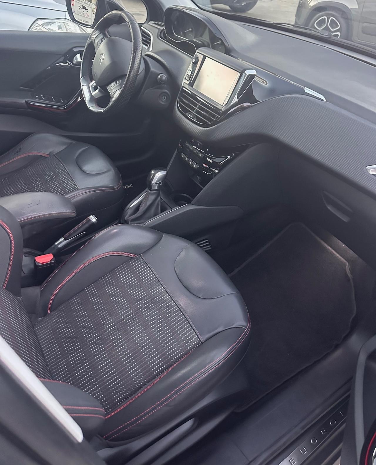 Peugeot 208 BlueHDi 100cv GT Line 2017