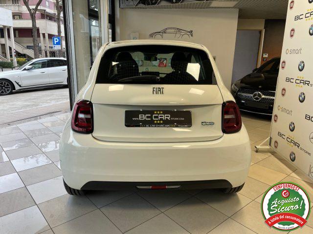 FIAT 500e 43 kWh *Km 29.989*